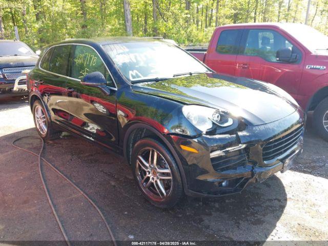  Salvage Porsche Cayenne