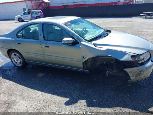  Salvage Volvo S60