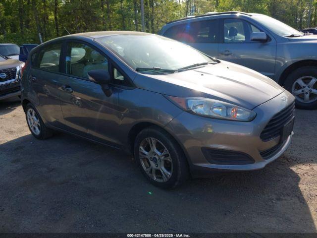  Salvage Ford Fiesta