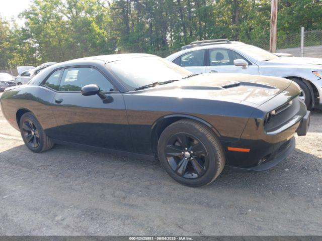  Salvage Dodge Challenger