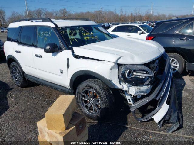  Salvage Ford Bronco