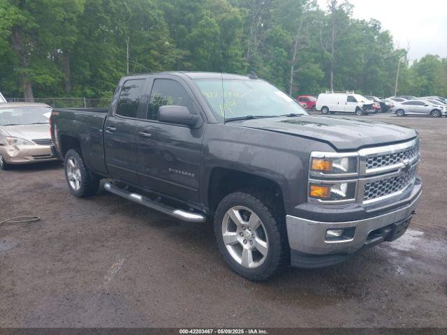  Salvage Chevrolet Silverado 1500