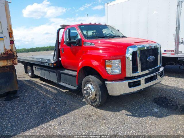  Salvage Ford F-650 Gas