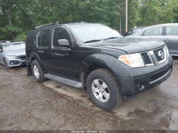  Salvage Nissan Pathfinder