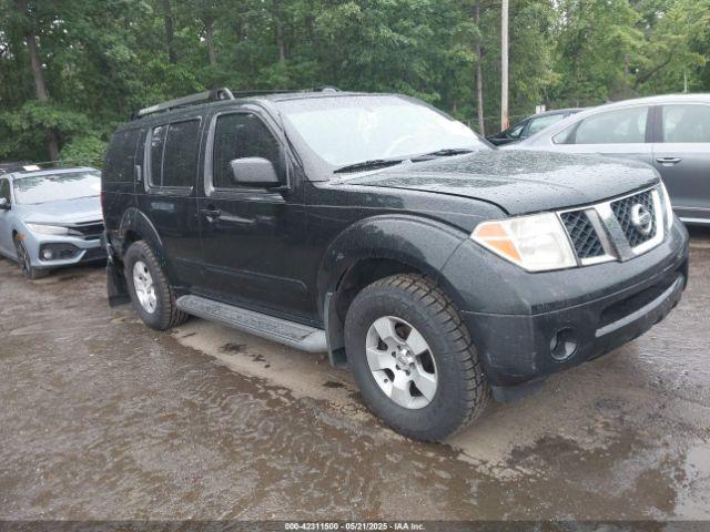  Salvage Nissan Pathfinder