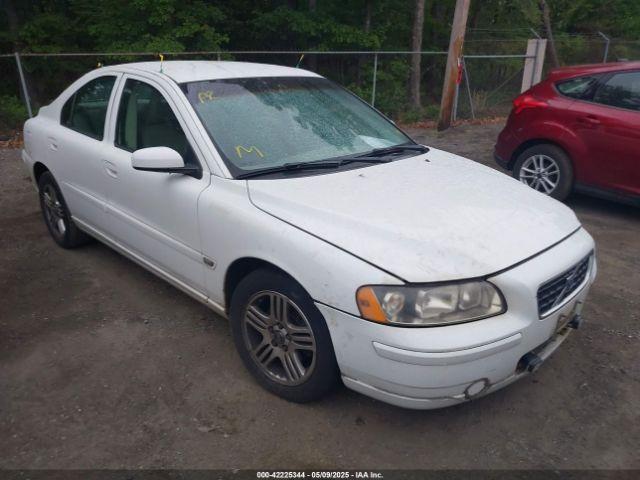  Salvage Volvo S60