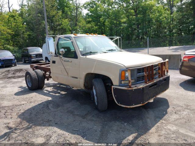  Salvage Chevrolet Gmt