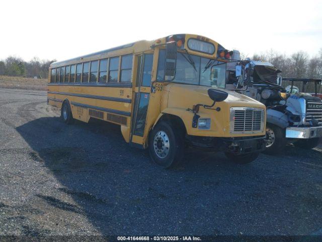  Salvage Freightliner Chassis