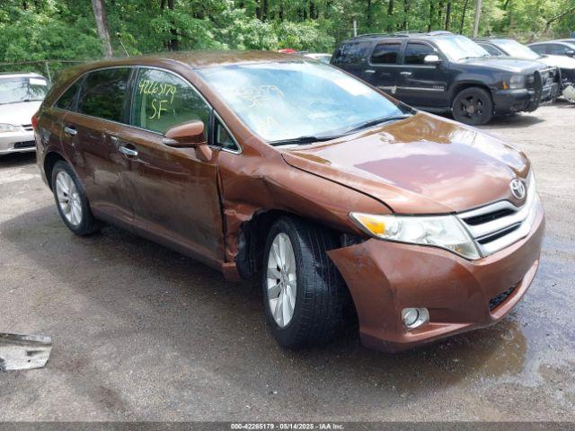 Salvage Toyota Venza