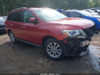  Salvage Nissan Pathfinder