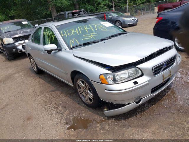  Salvage Volvo S60