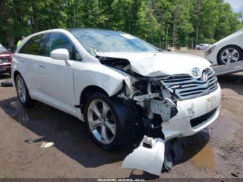  Salvage Toyota Venza