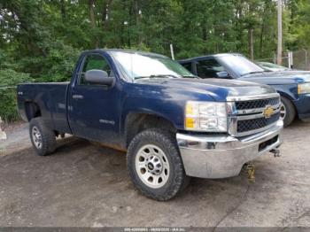  Salvage Chevrolet Silverado 2500