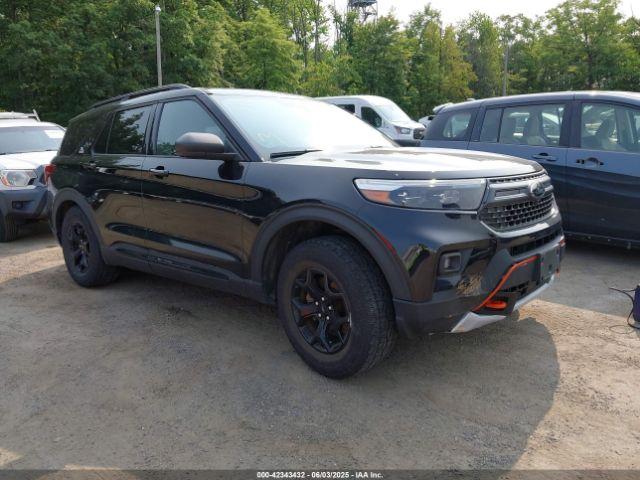  Salvage Ford Explorer