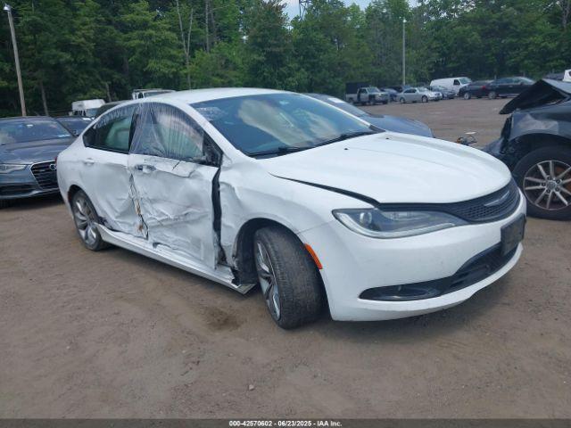  Salvage Chrysler 200