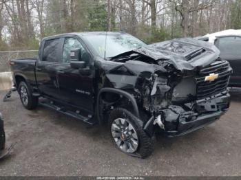  Salvage Chevrolet Silverado 2500