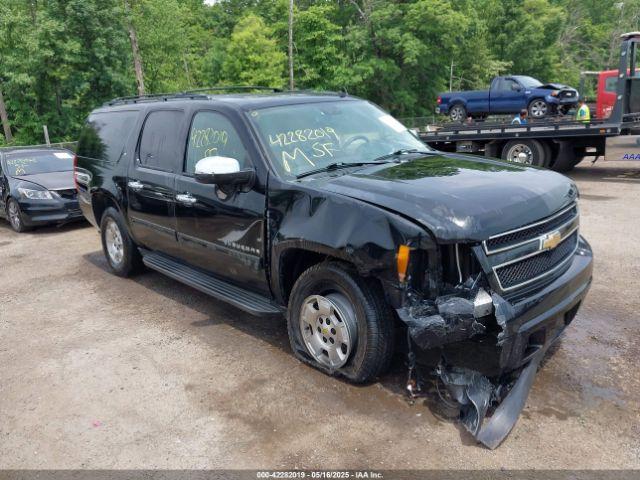  Salvage Chevrolet Suburban 1500