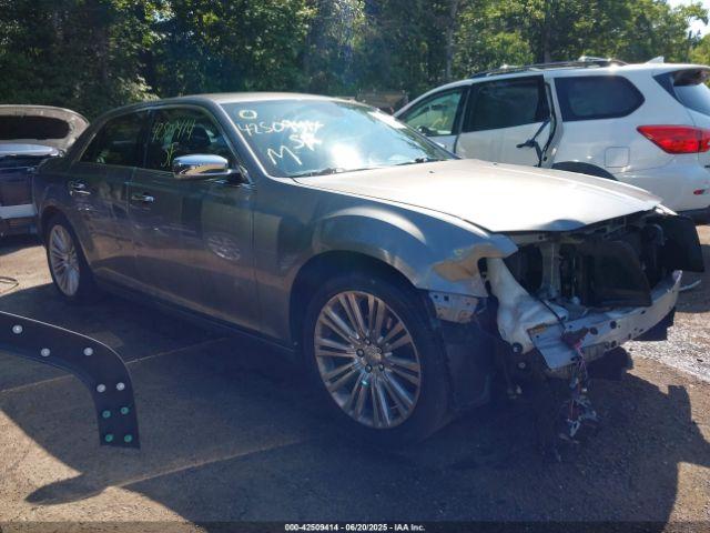  Salvage Chrysler 300