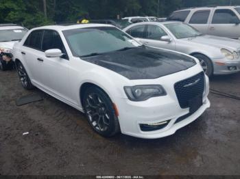  Salvage Chrysler 300