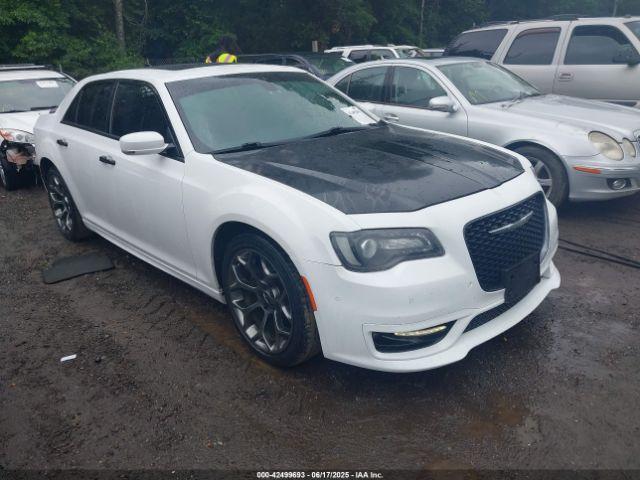  Salvage Chrysler 300