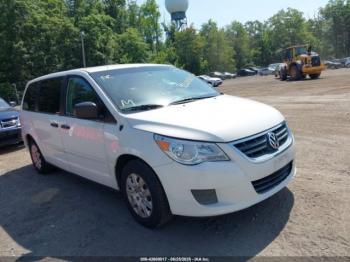  Salvage Volkswagen Routan