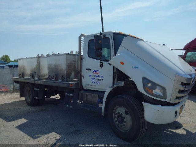  Salvage Hino 258 268