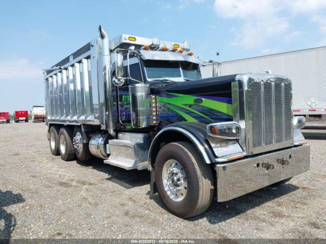  Salvage Peterbilt 389