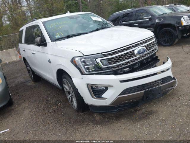  Salvage Ford Expedition