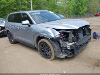  Salvage Toyota Grand Highlander