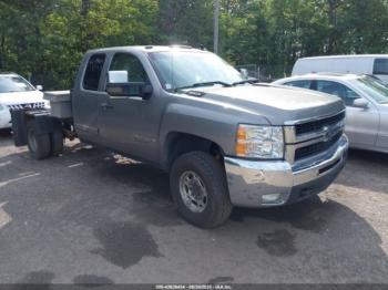  Salvage Chevrolet Silverado 3500