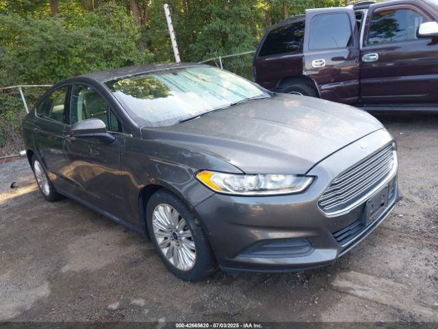  Salvage Ford Fusion