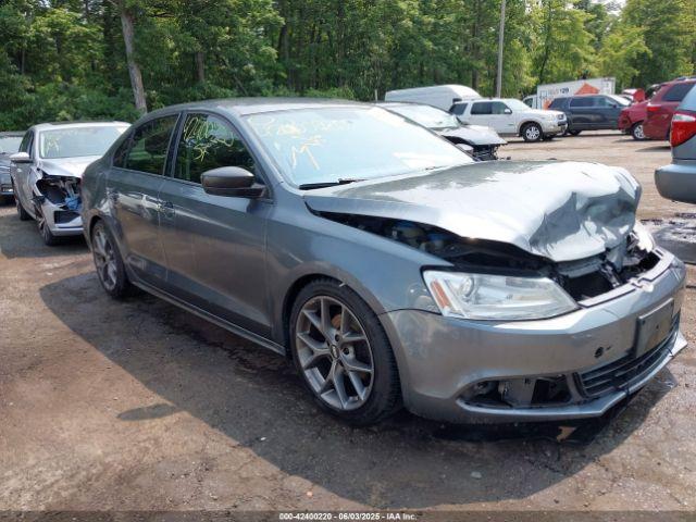  Salvage Volkswagen Jetta