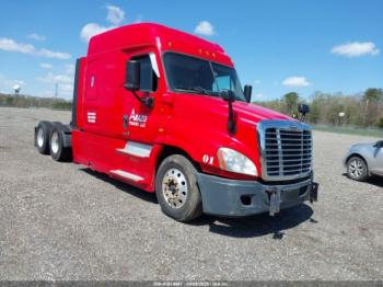  Salvage Freightliner Cascadia 125