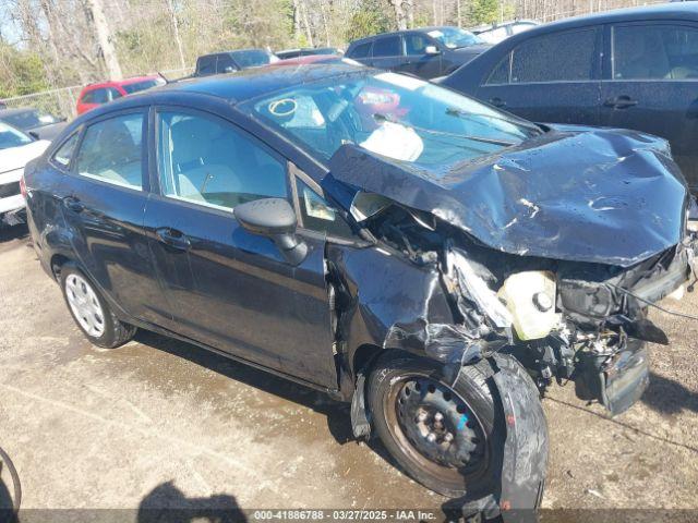  Salvage Ford Fiesta