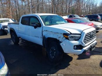  Salvage Toyota Tacoma