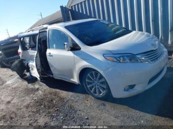  Salvage Toyota Sienna