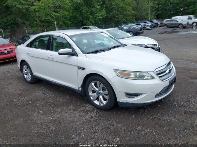  Salvage Ford Taurus