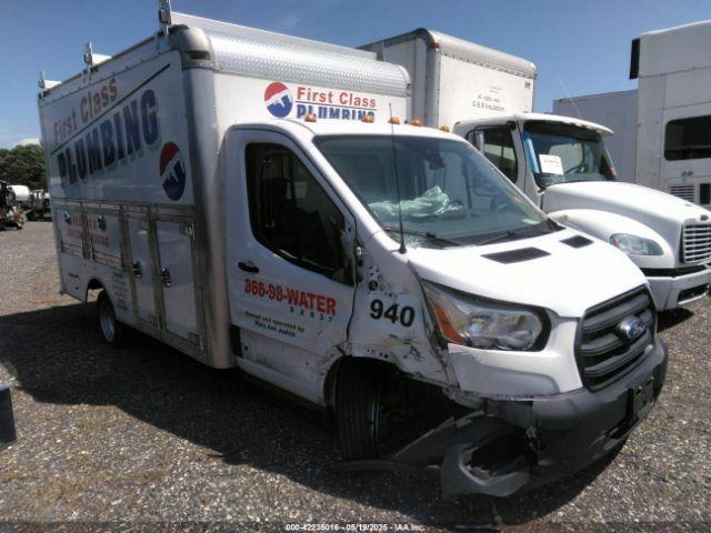  Salvage Ford Transit
