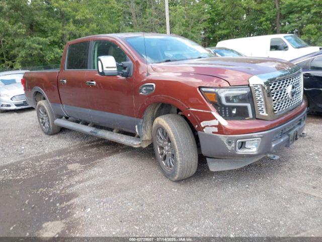  Salvage Nissan Titan