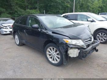  Salvage Toyota Venza