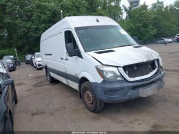  Salvage Mercedes-Benz Sprinter 2500