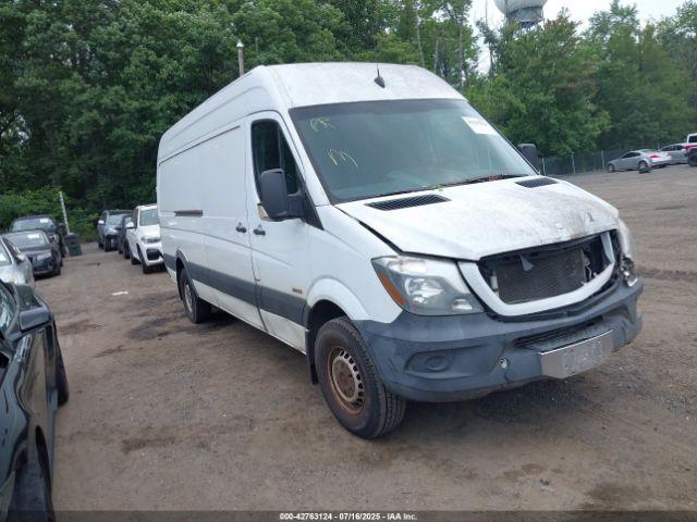  Salvage Mercedes-Benz Sprinter 2500