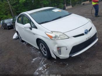  Salvage Toyota Prius