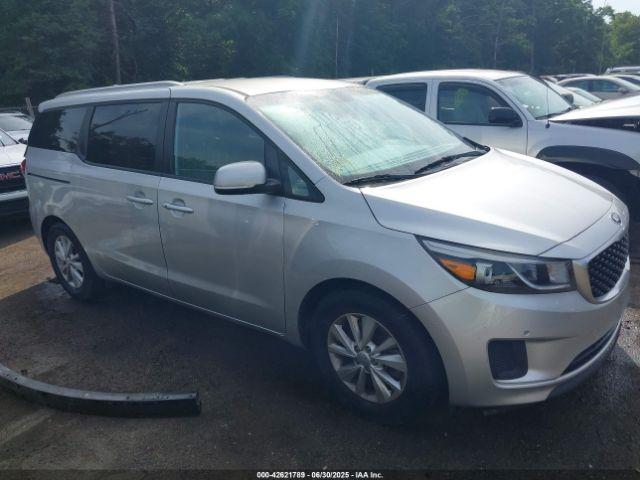  Salvage Kia Sedona