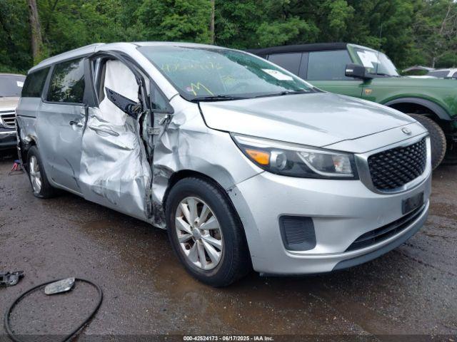  Salvage Kia Sedona