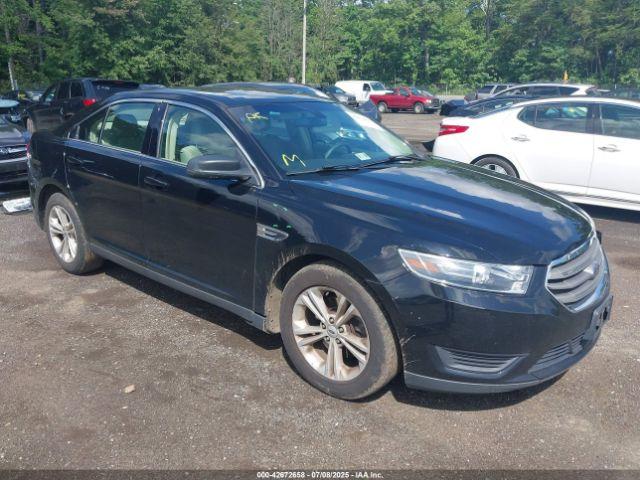  Salvage Ford Taurus
