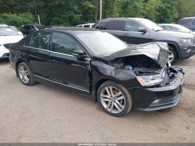  Salvage Volkswagen Jetta