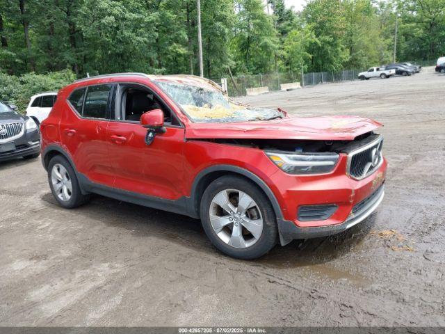  Salvage Volvo XC40