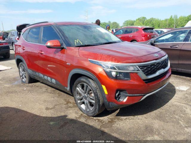  Salvage Kia Seltos