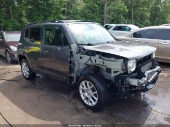  Salvage Jeep Renegade